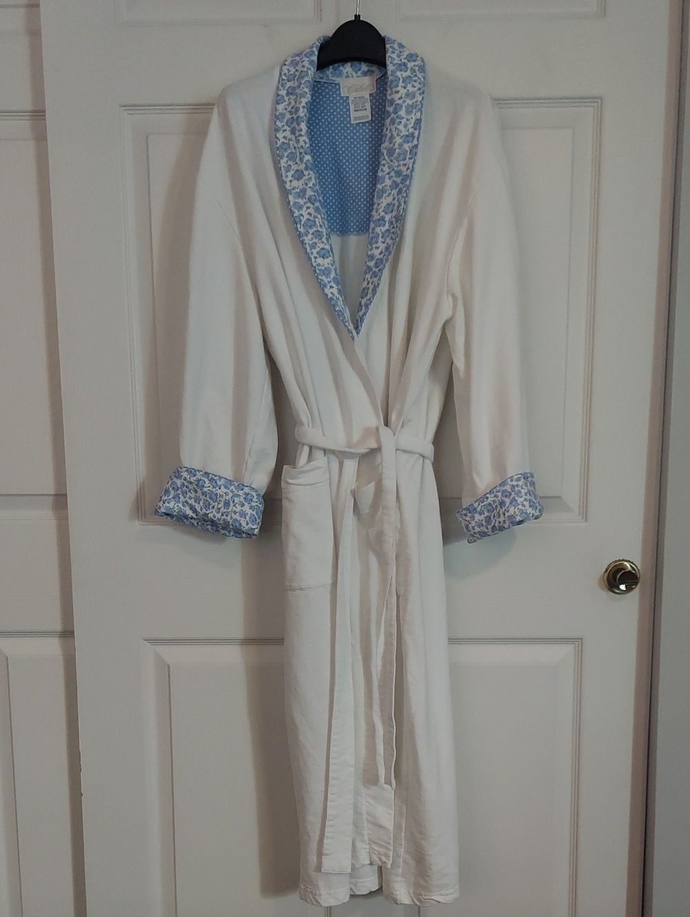 Cache 100% Cotton White Floral Trim Wrap Robe Medium